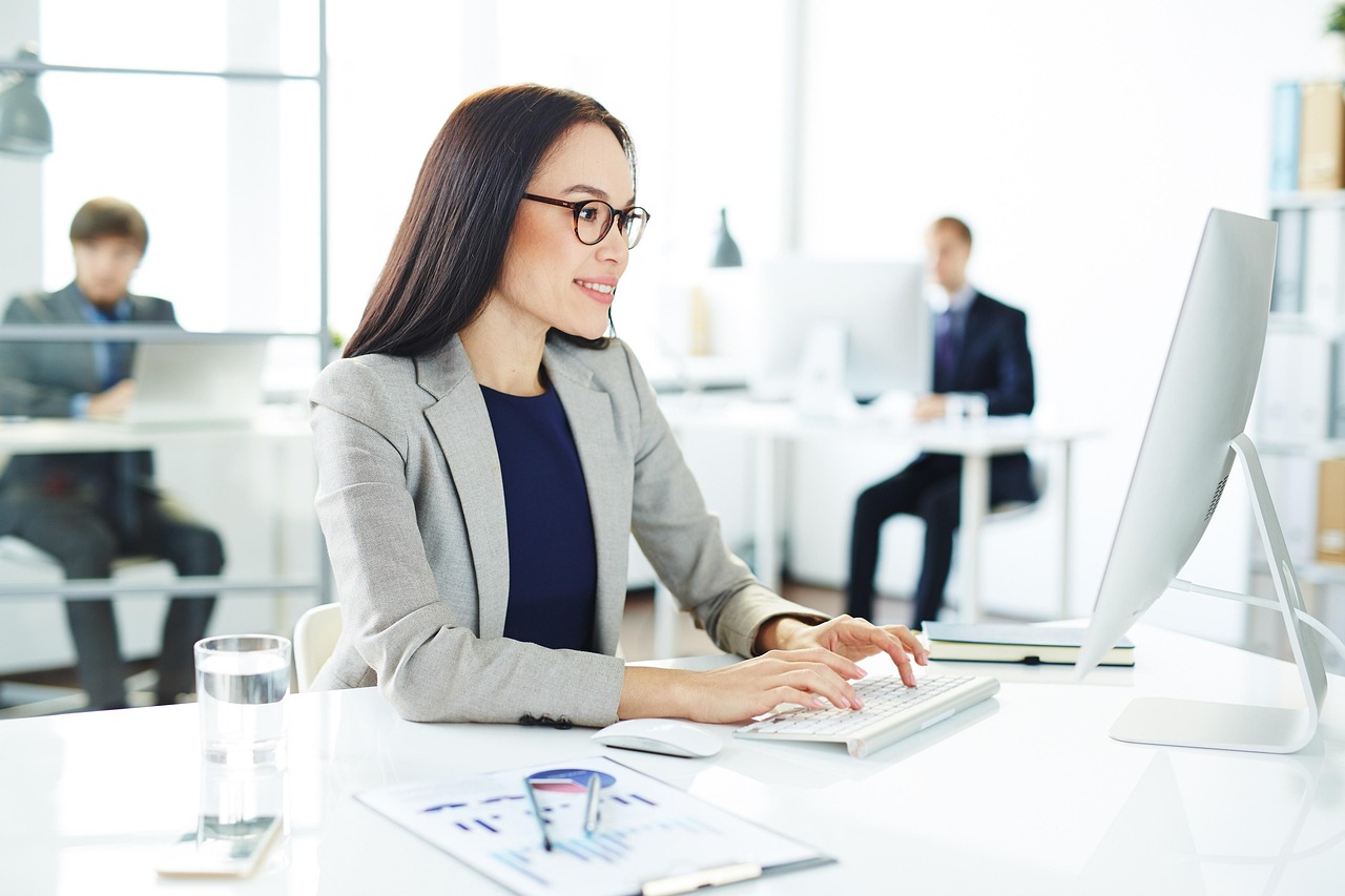 découvrez comment l’outsourcing peut optimiser vos processus, réduire vos coûts et augmenter votre efficacité en externalisant certaines fonctions de votre entreprise à des experts qualifiés.